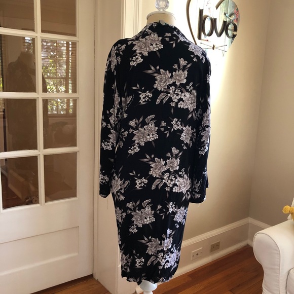 SPIRITUAL GANGSTER - Picture 10 of 14